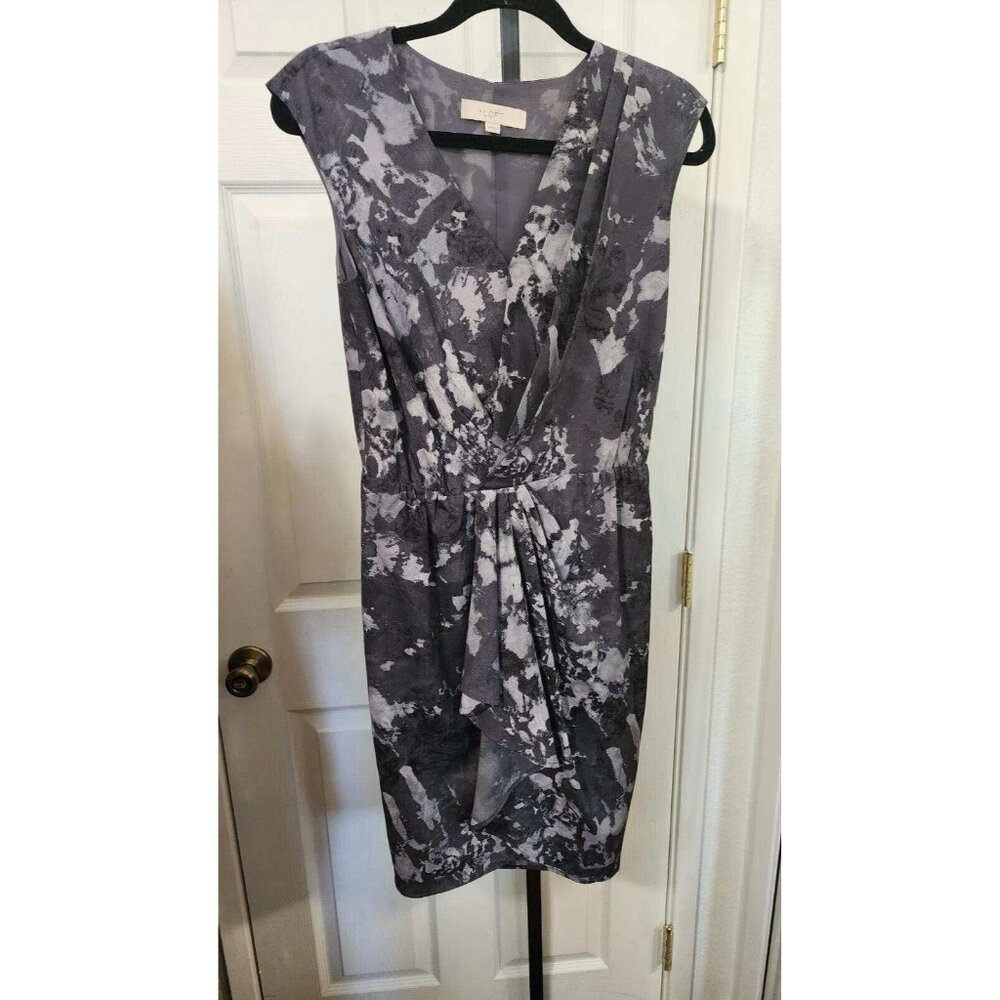 Ann Taylor LOFT Women's Dress 4T Front Ruffle Tie Dye Print Gray Lined Career